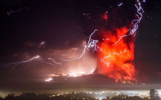 Raios Vulcanicos no Vulcao Calbuco