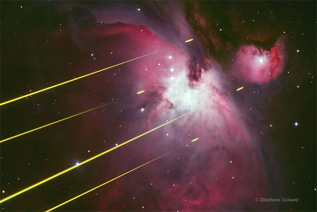Nebulosa de Orion M42 e raios laser