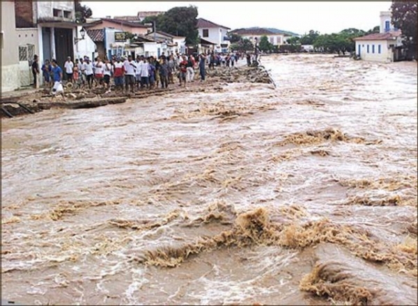 Enchente na cidade de Goias Velho