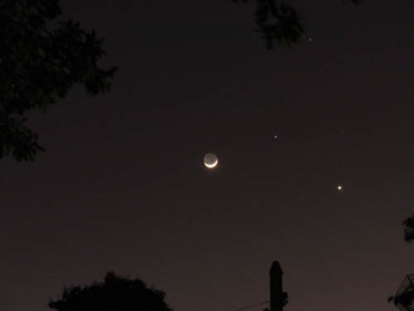 Conjunção da Lua com 3 planetas
