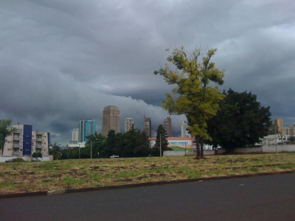 Tempestade sob Ribeirão Preto
