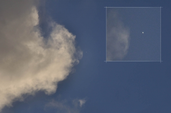 Venus em Guarujá defronte nuvem