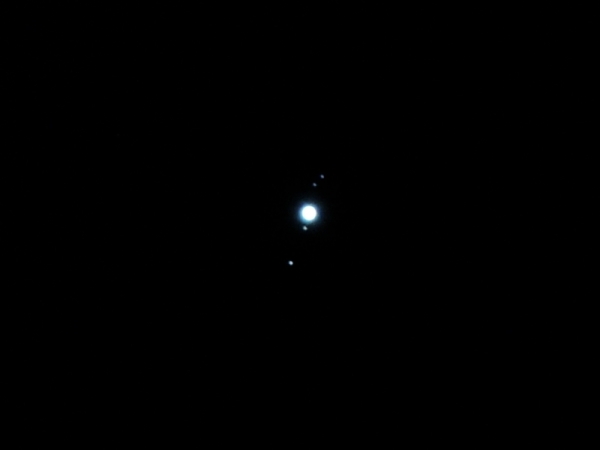 Jupiter e algumas luas 22/09/2010 às 20:30