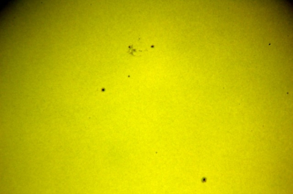 Manchas Solares em 04/05/11 as 10:33h