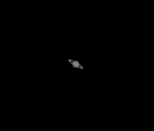 Saturno em Preto e Branco