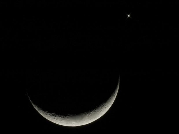 Lua em conjunção com Vênus