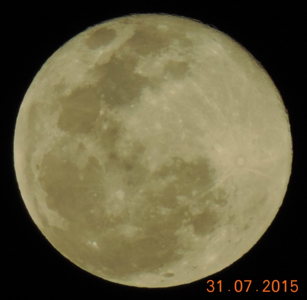 Dia de Lua Azul em 31.07.2015