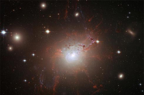 Galáxia NGC 1275