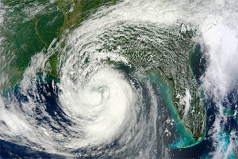 Imagem de satélite furacão Isaac