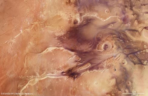 Marte - Kasei Valles em detalhes