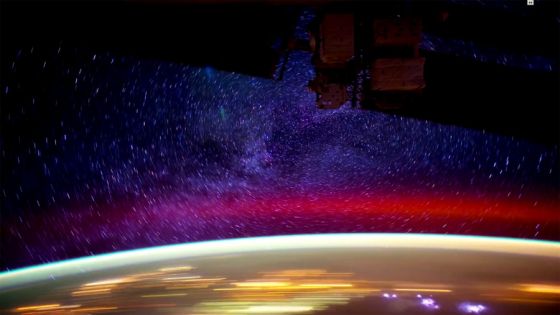 Time lapse da Terra vista do espaco