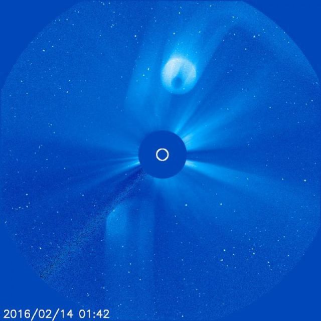 Objeto na frente do telescopio SOHO