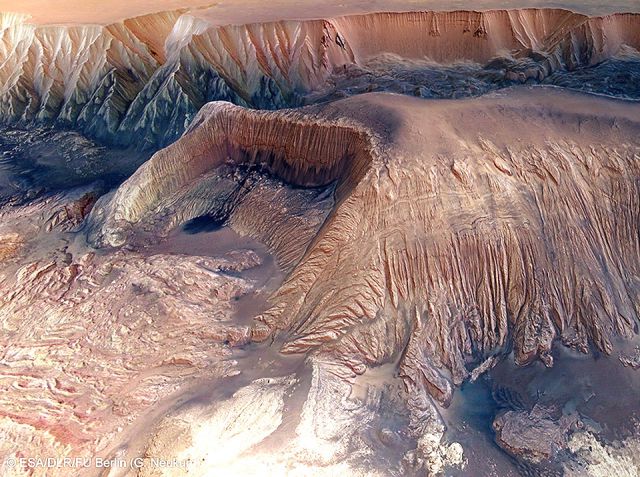 Marte - Hebes Chasma
