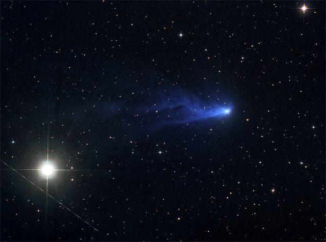 Cometa PanSTARRS C/2016 R2