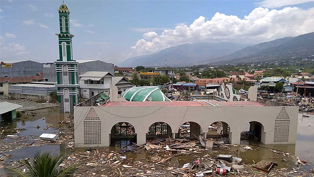 Terremoto na Indonesia - destrocos em Palu