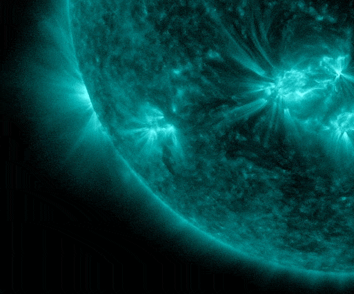 O poderoso flare também foi registrado no comprimento de onda do ultravioleta pelo satélite SDO, da NASA. 
