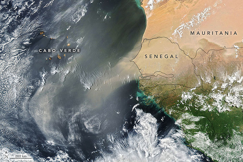 Tempestade de Areia no Mali e Mauritânia em 4 de junho de 2021 sopra partículas sobre o Oceano Atlântico em direção ao Caribe.<BR>